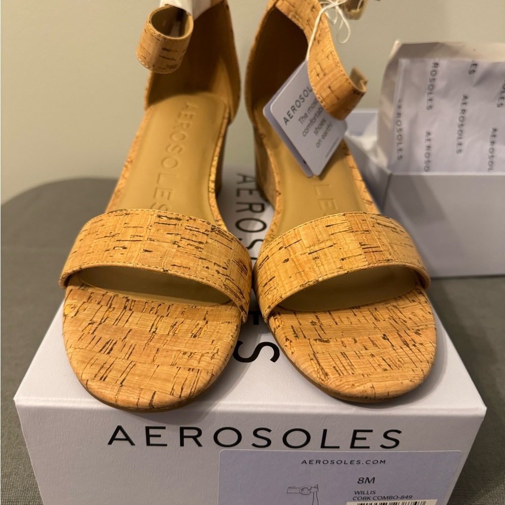 AEROSOLES Willis Women's Cork Tan Heels- 8M- NTW - Picture 2 of 3